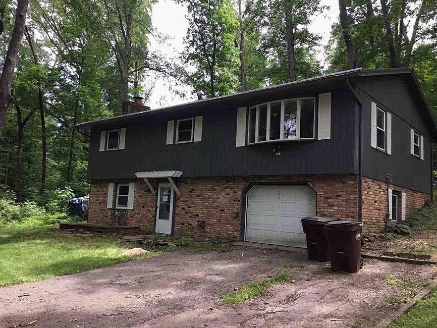 1st image of 287 Oakridge Dr