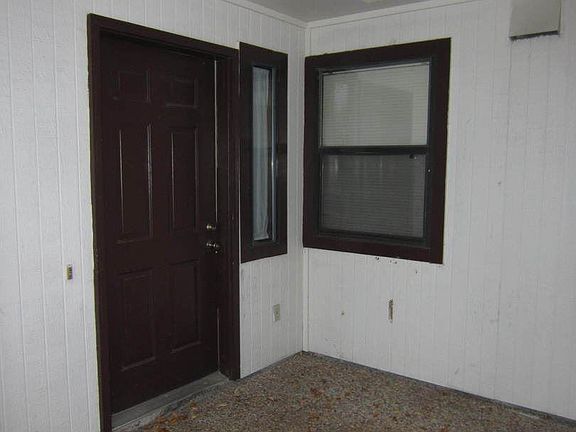 2nd image of 2710 Tyndall Dr