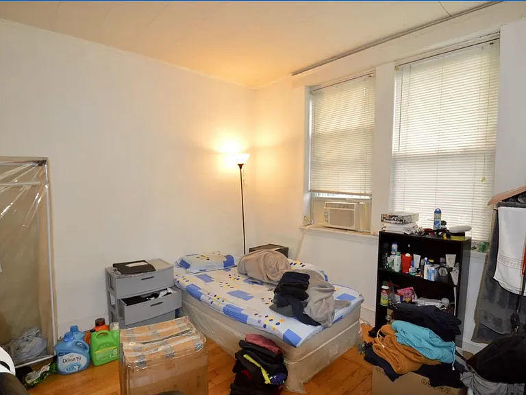 16 Copenger St #2 — Photo 5