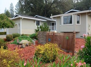 18069 Lake Forest Dr, Penn Valley, CA