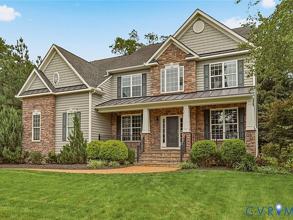 2nd image of 3649 Stone Harbor Dr