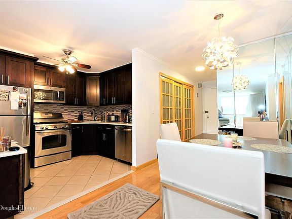 3rd image of 1 Bay Club Dr APT 2L