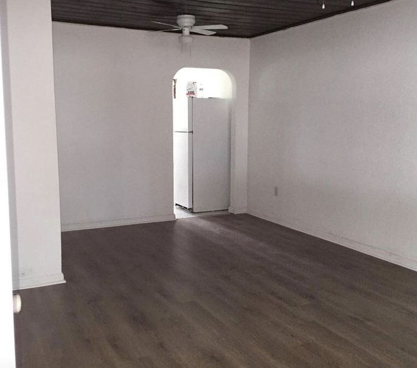 1st image of 1904 Avenue K #A