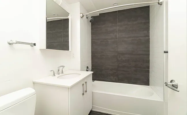 Rented by Astoria Realty | media 4