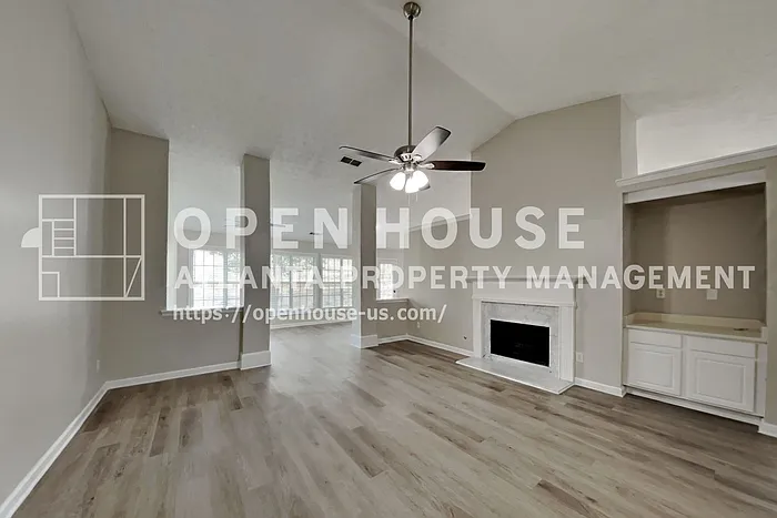 2070 Charleston Oak Cir — Photo 3