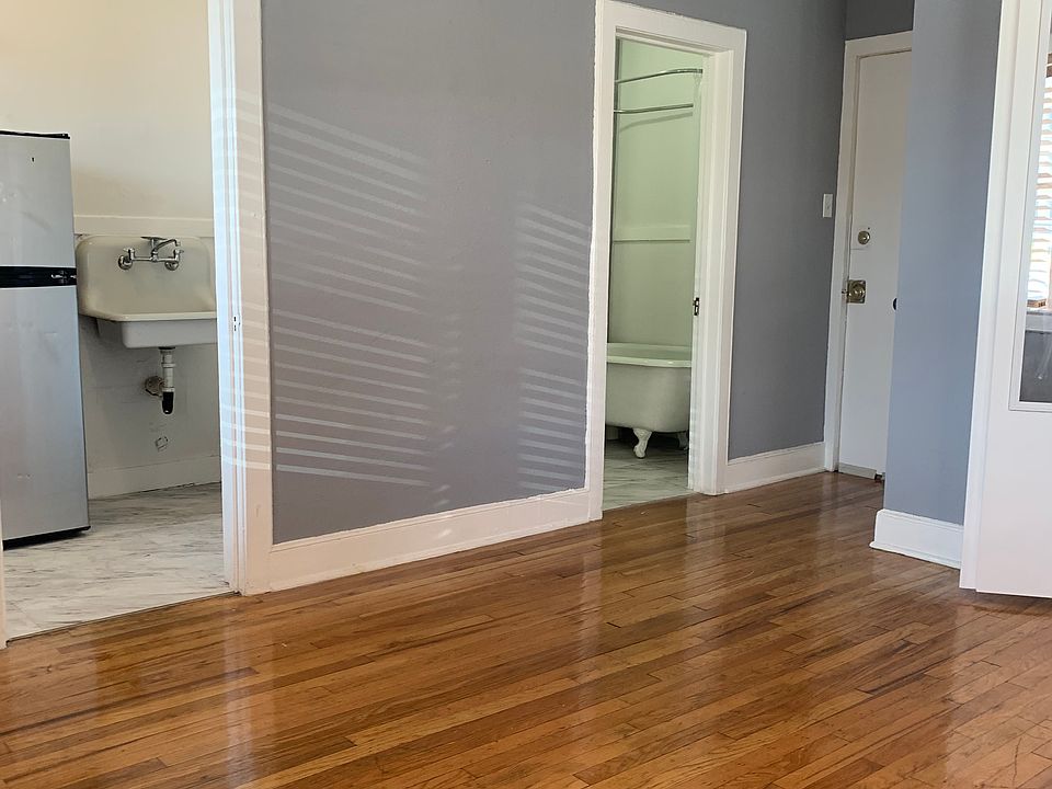 1st image of 1275 N Pearl St #T18