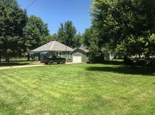 403 G Ave, Central City, NE 68826