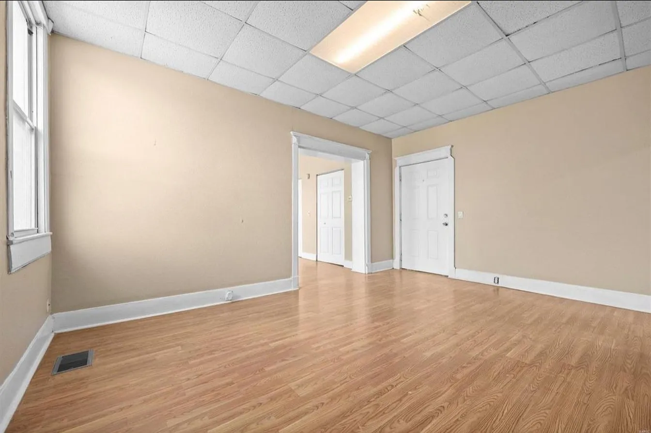 2 bed, 1309 sqft, $1,200 — Photo 4