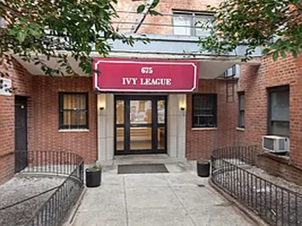 675 Academy Street image 13 of 13