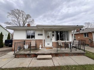 4433 Mayfair St, Dearborn Heights, MI