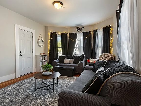 2nd image of 1037 Cove Rd #2