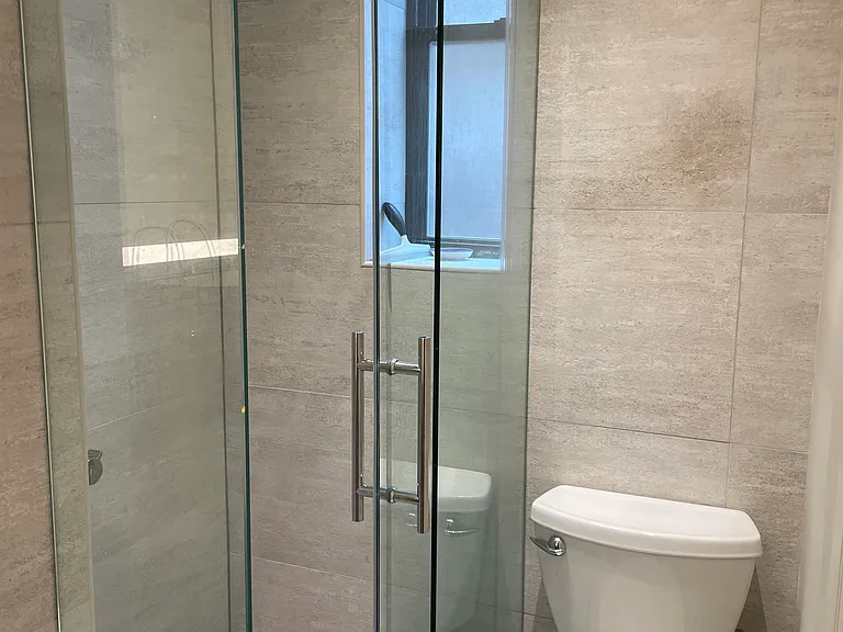 114 Christopher St #4 — Photo 3