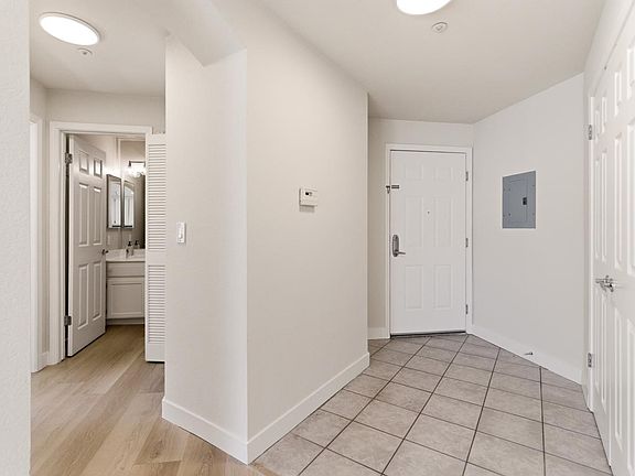 5th image of 601 Baltic Cir Unit 627