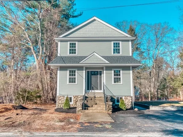 28 Parker St, Wilmington, MA 01887