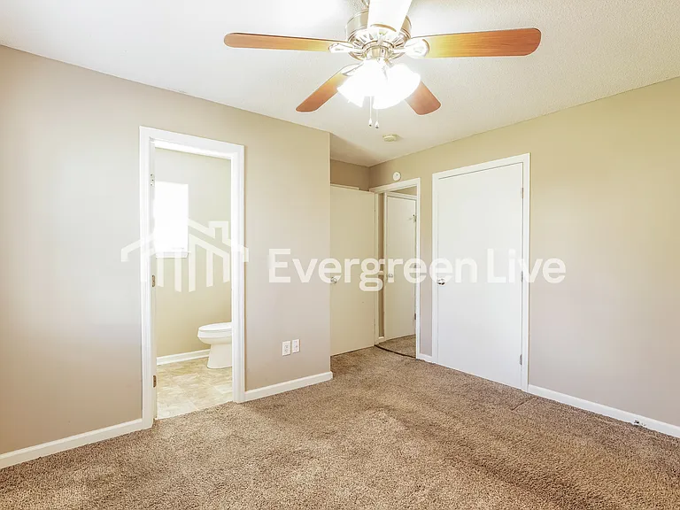 1151 Weston St — Photo 10