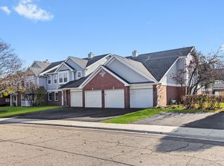 1615 W Hawkes St UNIT 5, Arlington Heights, IL 60004