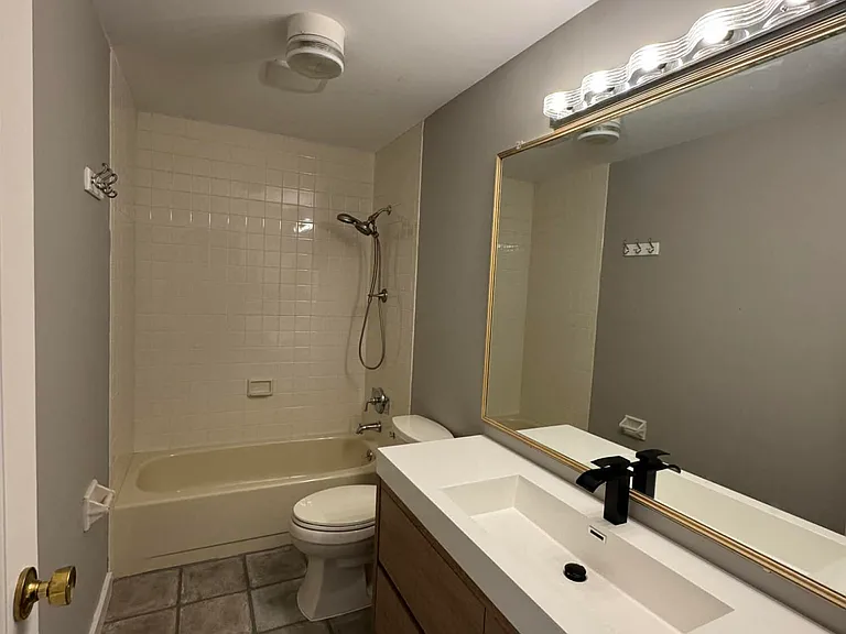 85 Shady Ln — Photo 6
