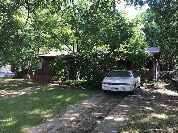 2nd image of 505 S Park Dr