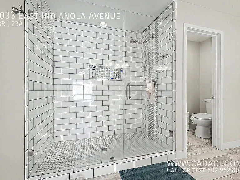 1033 E Indianola Ave — Photo 19