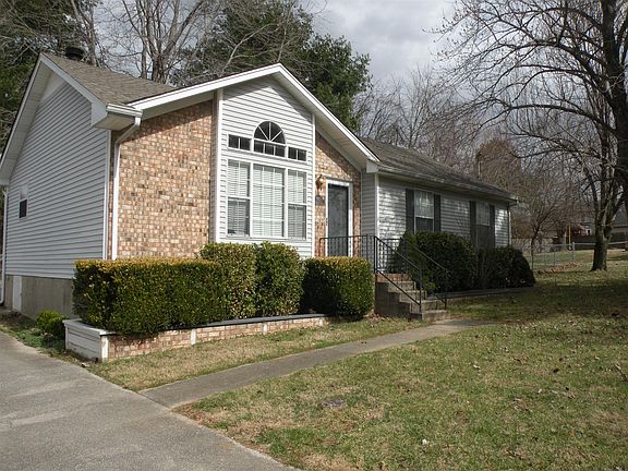 2nd image of 115 Meadow Ct