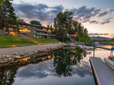 720 N 3rd Ave APT 6, Sandpoint, ID, 83864