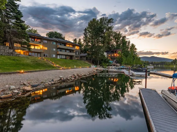 720 N 3rd Ave APT 6, Sandpoint, ID 83864