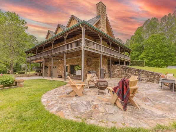169 Country Brooke Ln, Roxboro, NC 27574