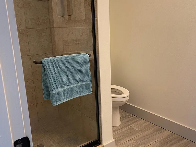 465 Island View Cir — Photo 27