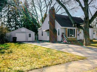 1217 Mills Ave, Muskegon, MI 49445