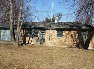 1620 Roosevelt Rd, Machesney Park, IL 61115