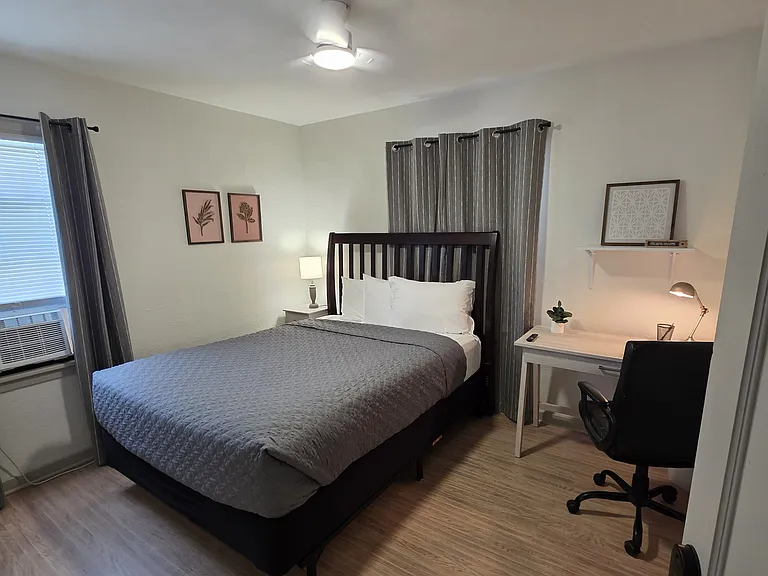 915 Mackow Dr — Photo 13