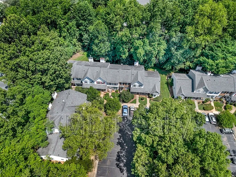 6315 Windsor Gate Ln — Photo 30