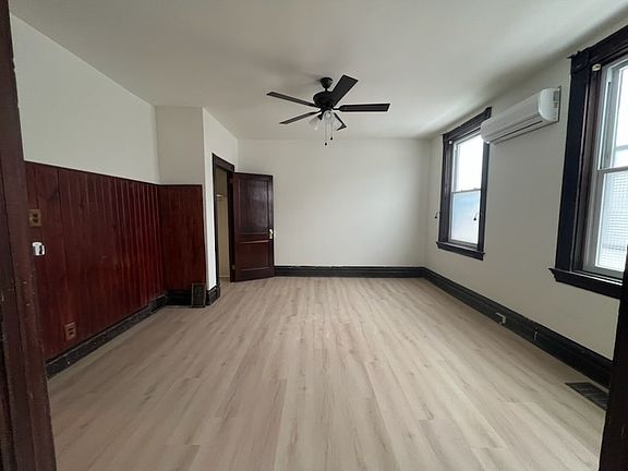 3rd image of 499 E High St #1