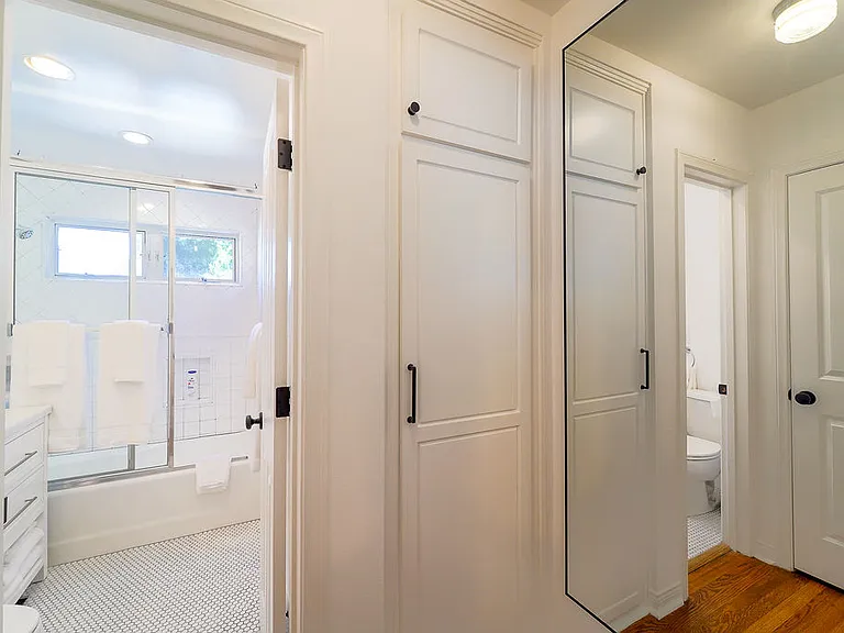 135 Montana Ave #15 — Photo 5