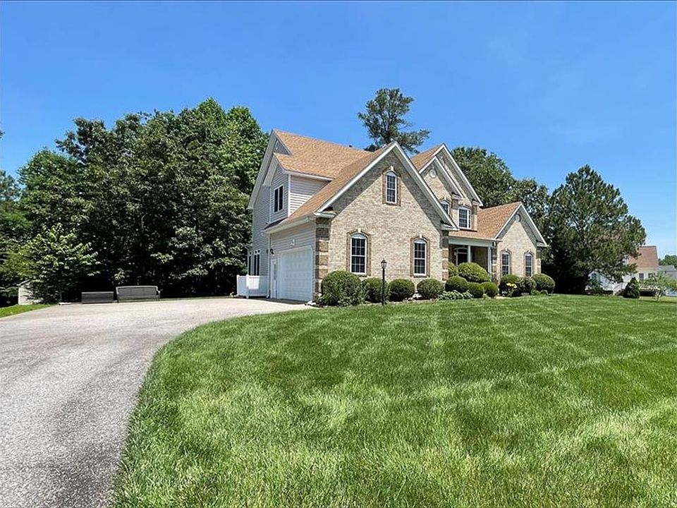 1st image of 14512 Glenmorgan Dr