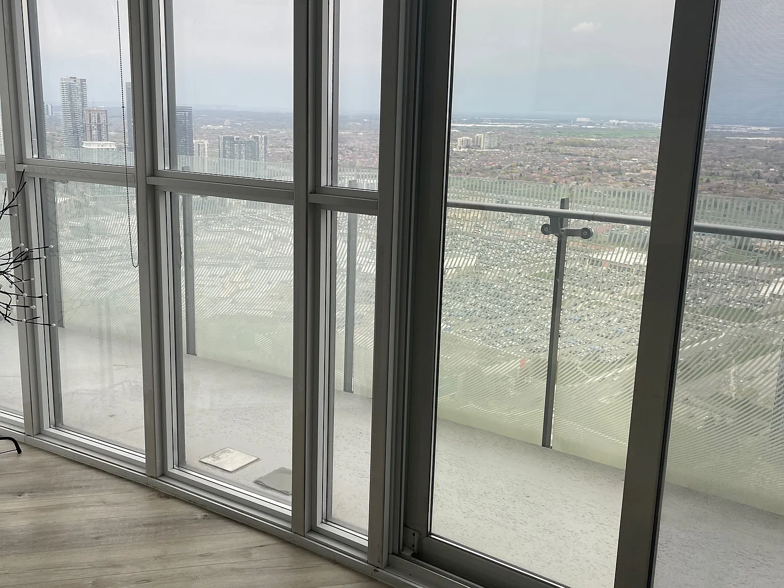 2 bed, $3,200 — Photo 3