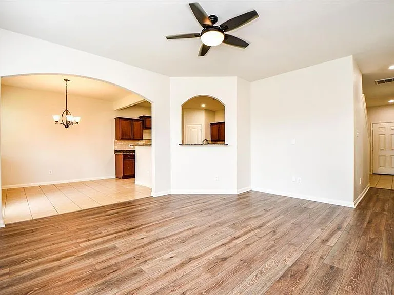 10909 Panther Ct SW — Photo 10