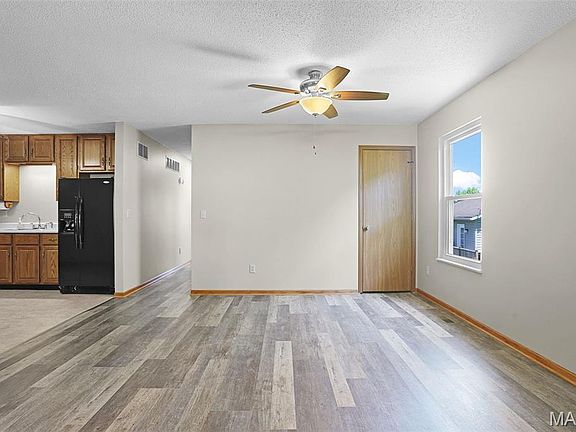 5th image of 101 Wenona Dr