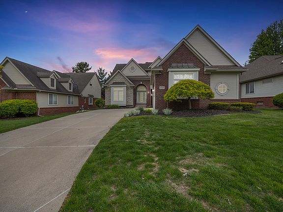 2nd image of 22273 Abington Dr