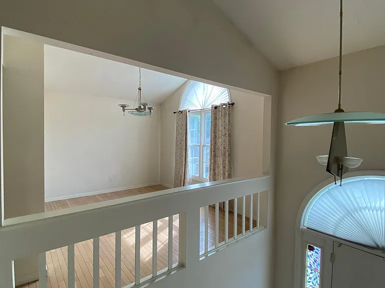 123 Cobblestone Cir — Photo 8