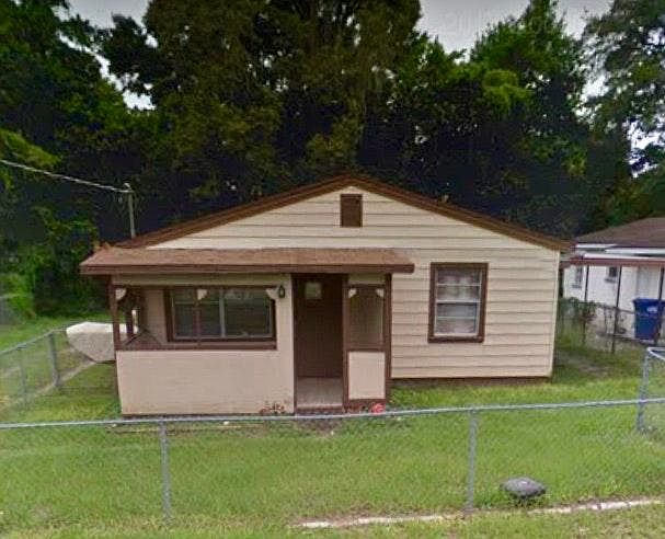 1st image of 1518 E Eskimo Ave