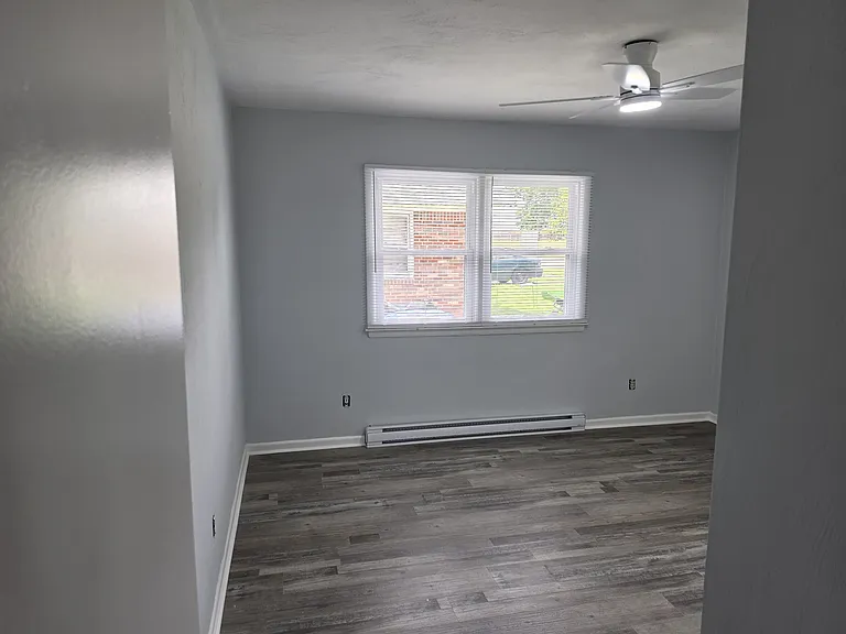 9234 Rippard Ave — Photo 32