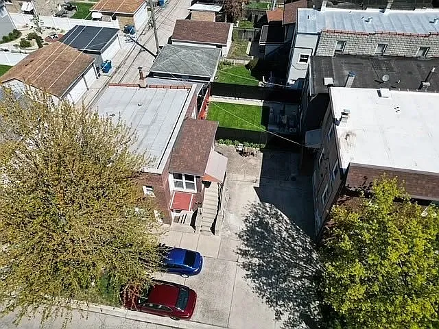 847 Hannah Ave #1RB — Photo 2