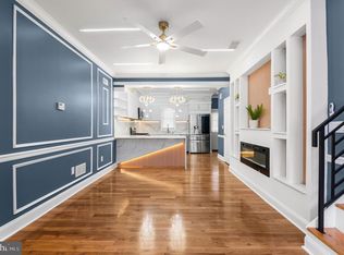 1942 S 56th St, Philadelphia, PA