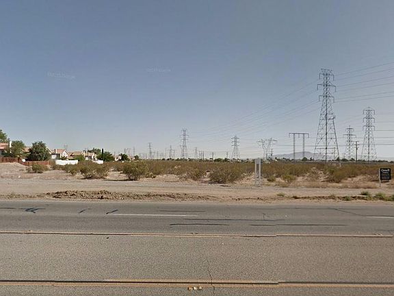 4th image of 13120 Bear Valley Rd