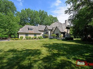 6848 Ellis Ave, Long Grove, IL 60047