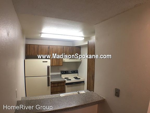 4th image of 6019 E 6th Ave APT L211