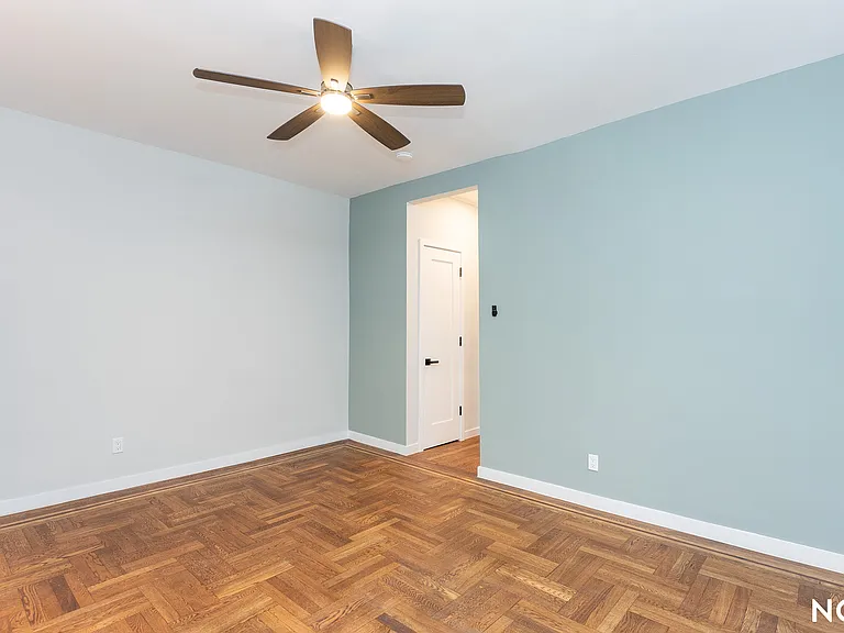 66-10 Grand Ave #C4 — Photo 8