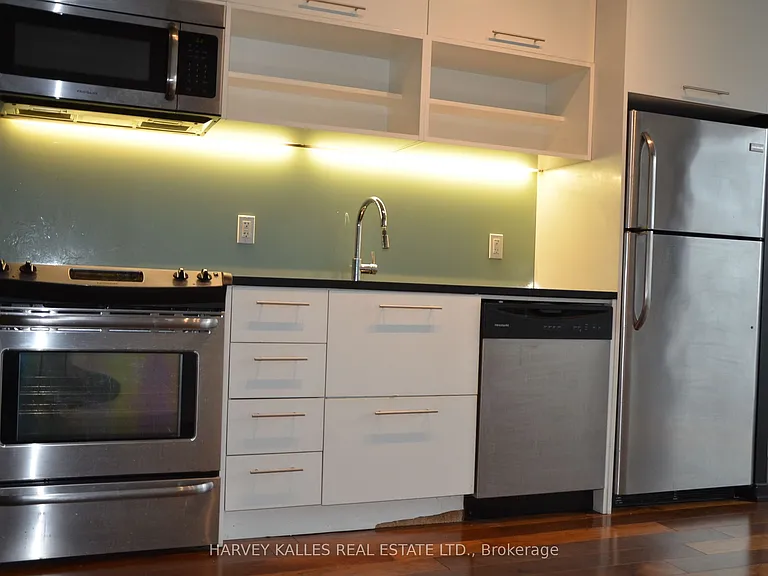 47 Lower River St #526 — Photo 8