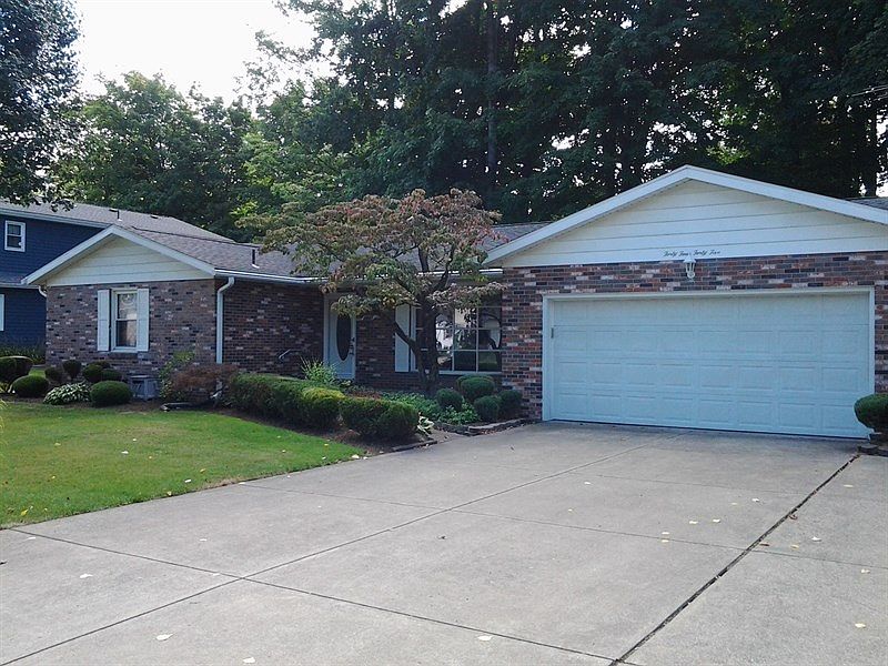 1st image of 4445 Lorna Ln